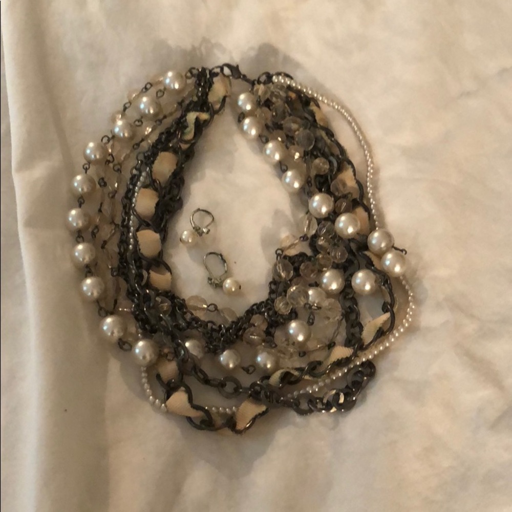 Vera wang jewelry set